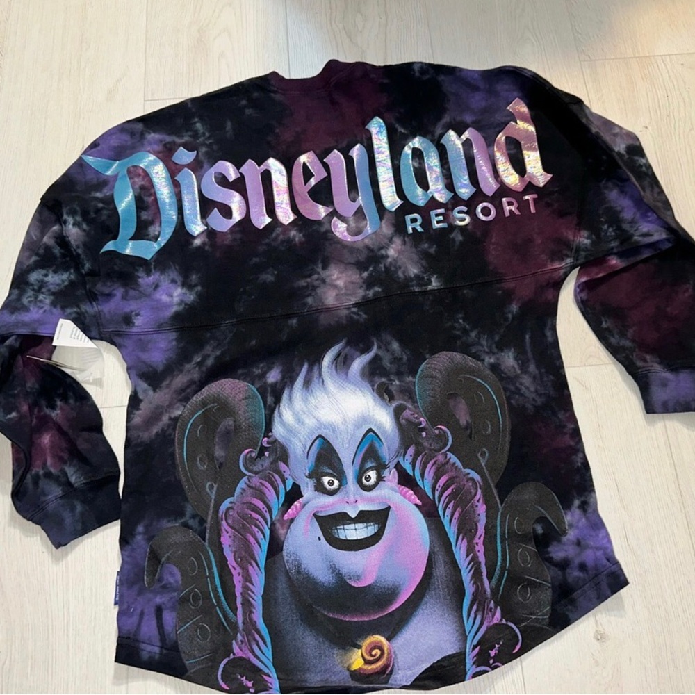 Disneyland spirit jersey- villain ursula
